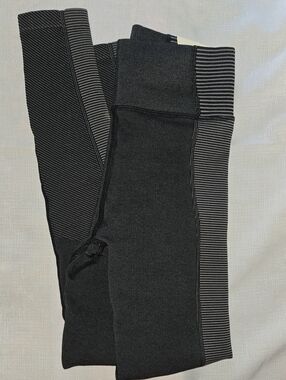 NWT Aerie Black & Gray Striped High-Rise Leggings